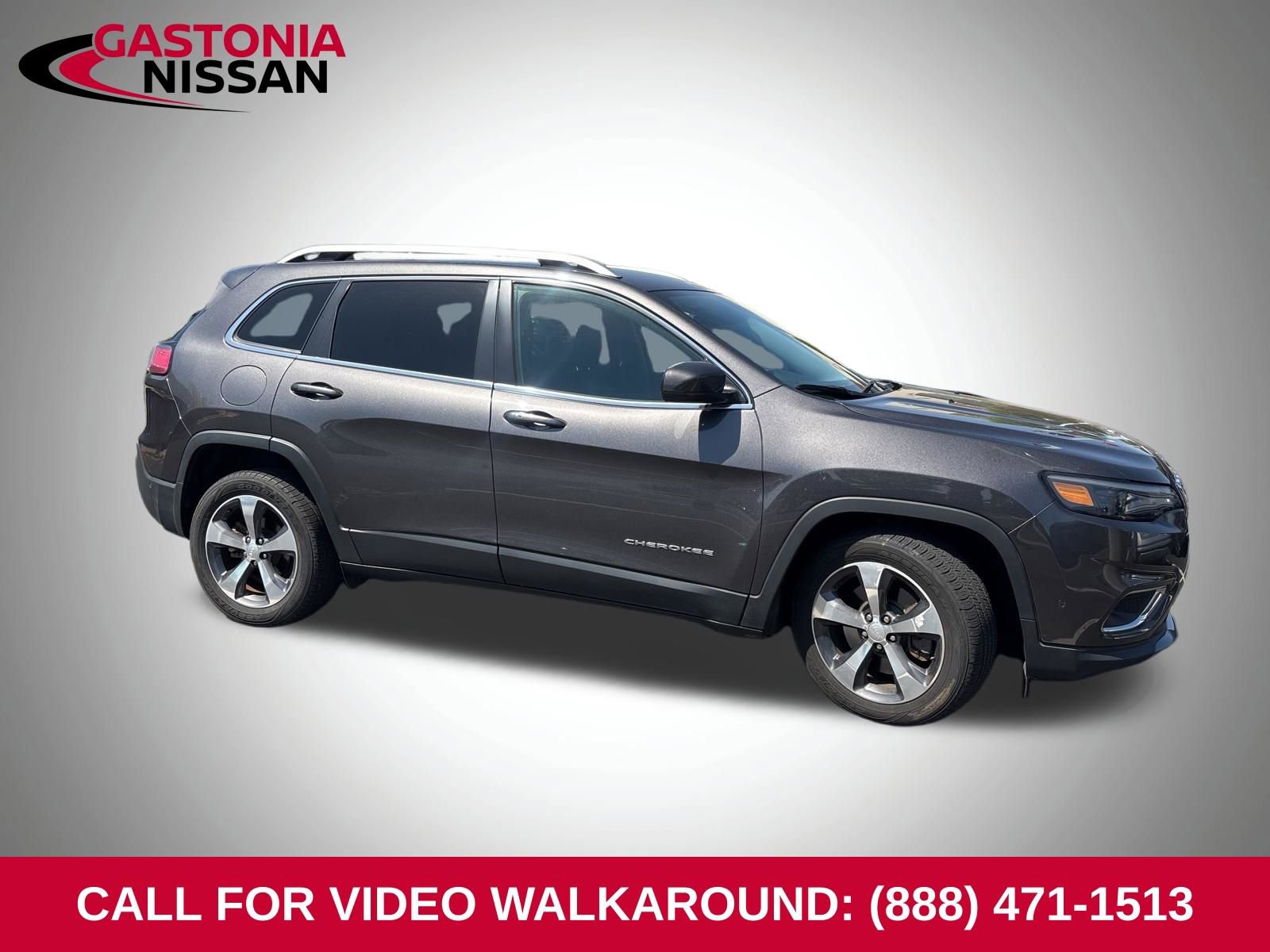 Used 2019 Jeep Cherokee Limited w/ Technology Group FWD image 5