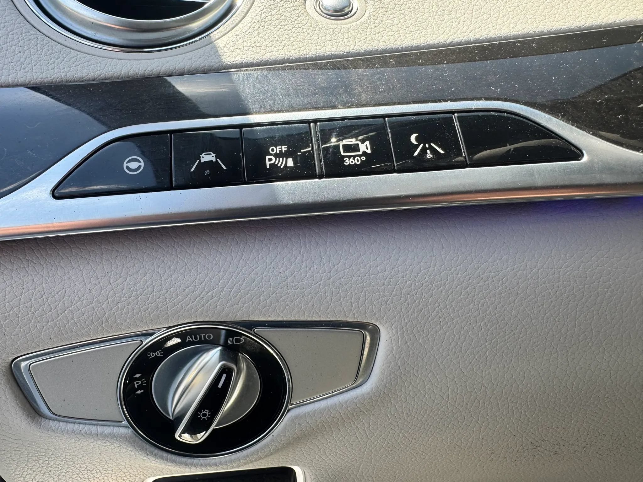Used 2014 Mercedes-Benz S 550 Sedan image 39