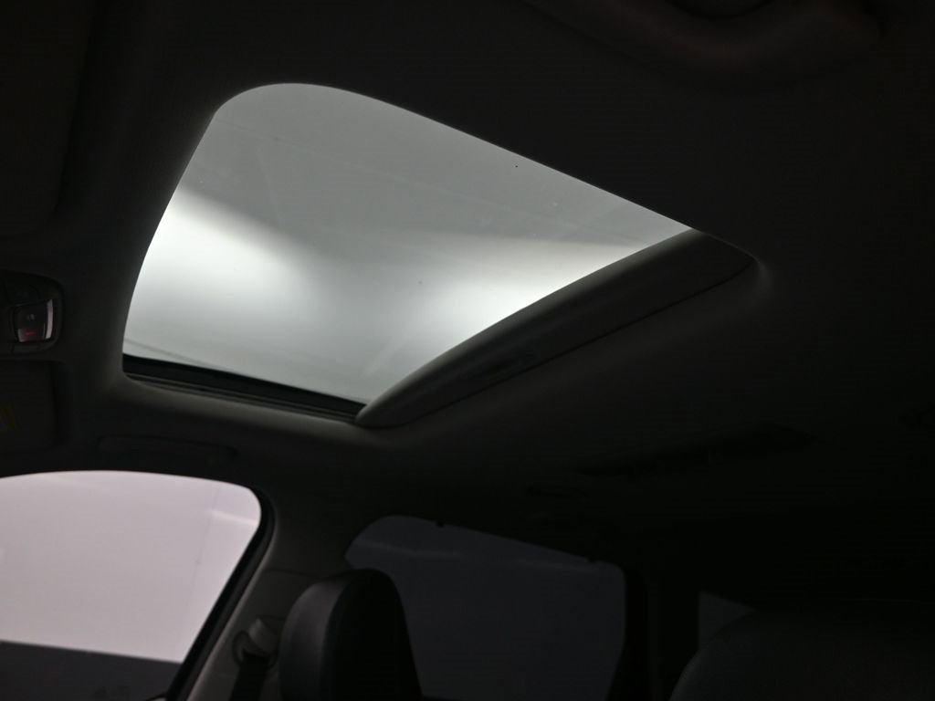 Certified 2025 Kia Telluride EX image 28