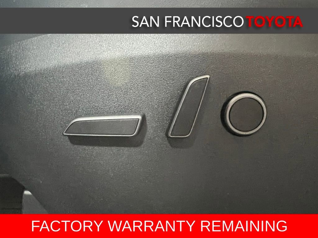 Used 2024 Tesla Model Y Long Range image 12