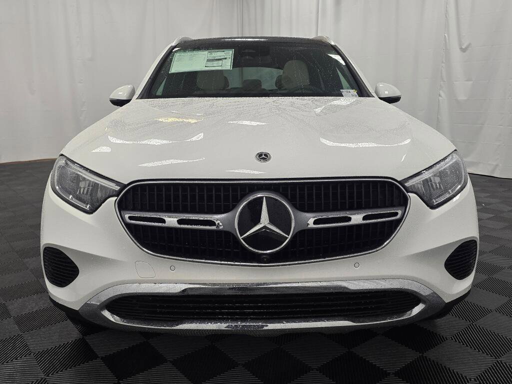 New 2026 Mercedes-Benz GLC 300 4MATIC image 9
