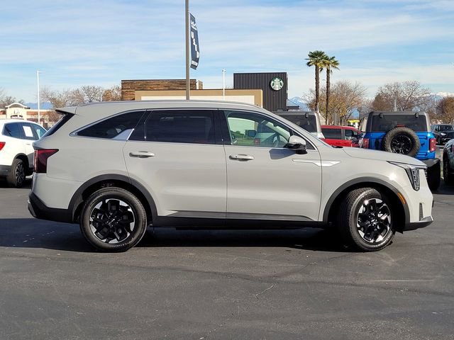 New 2026 Kia Sorento S image 4