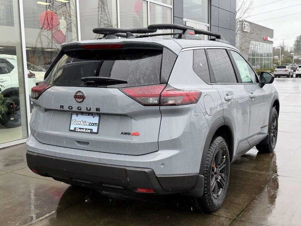 Used 2026 Nissan Rogue SV AWD/4WD image 7