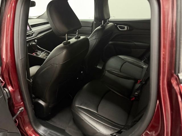 Used 2022 Jeep Compass Altitude image 40