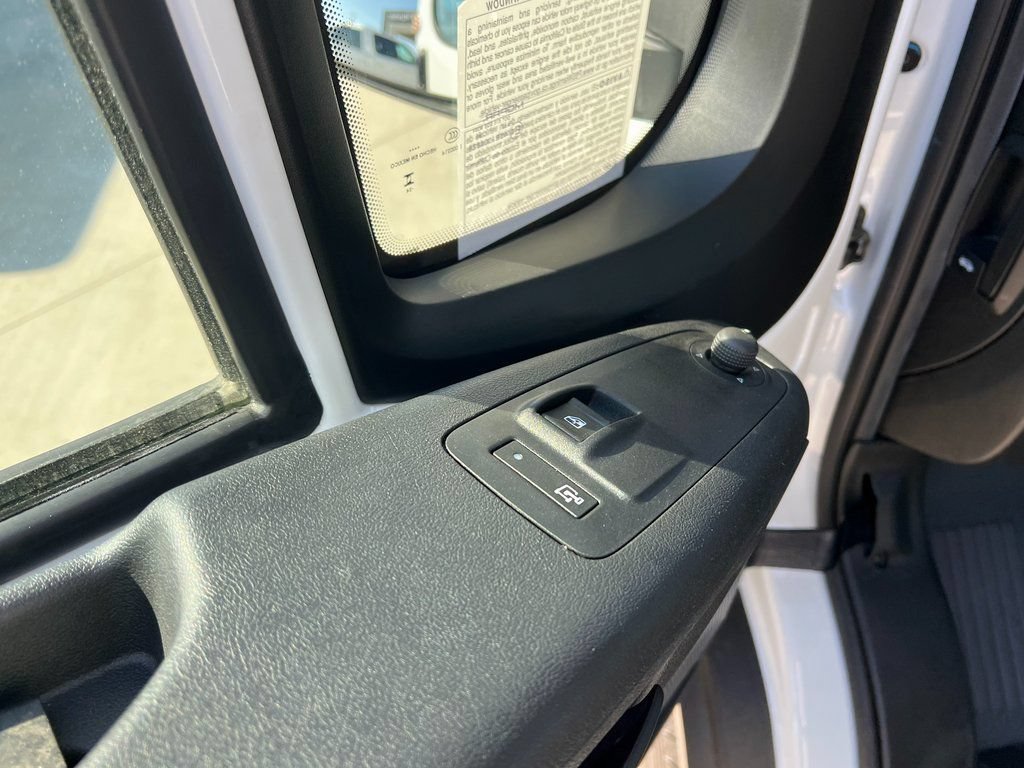 New 2024 RAM ProMaster 3500 w/ Delivery Van Package FWD image 13