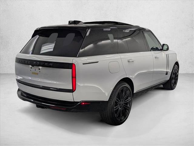 New 2026 Land Rover Range Rover Long Wheelbase SE image 7