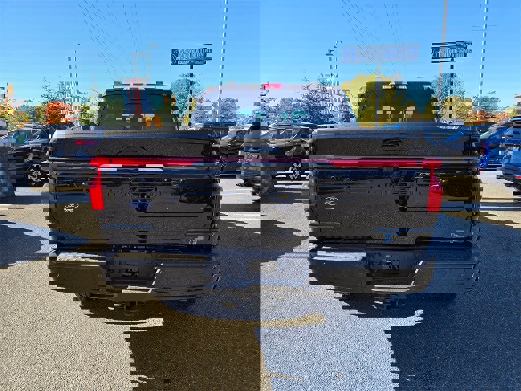 New 2025 Ford F150 Lightning Lariat w/ Max Trailer Tow Package image 6