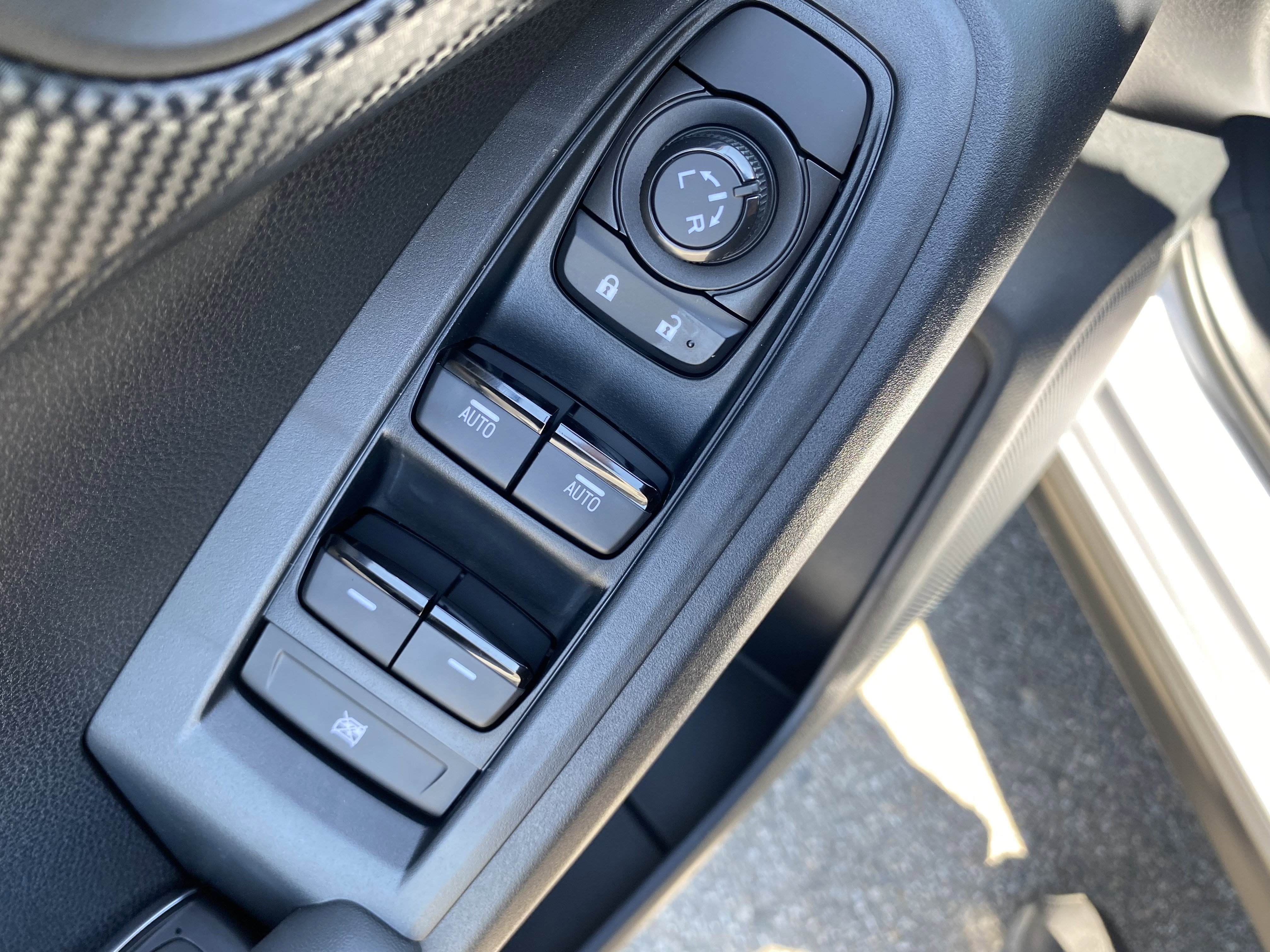 New 2025 Subaru Crosstrek 2.5i Premium image 18