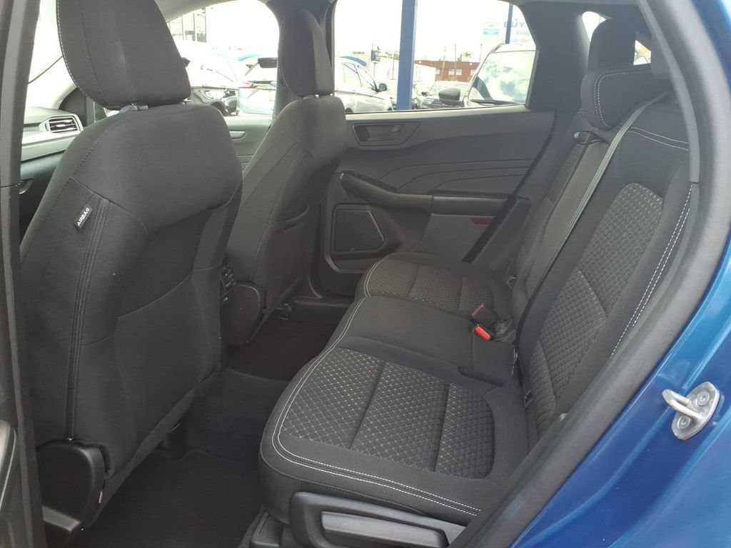 Used 2023 Ford Escape Active AWD/4WD image 9