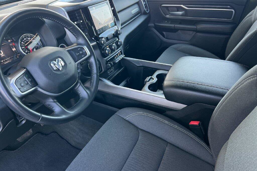 Used 2022 RAM 1500 Big Horn RWD image 10