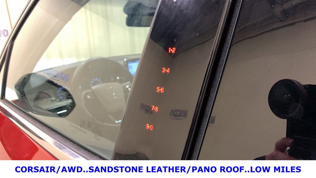 Used 2020 Lincoln Corsair AWD w/ Premium Package image 27