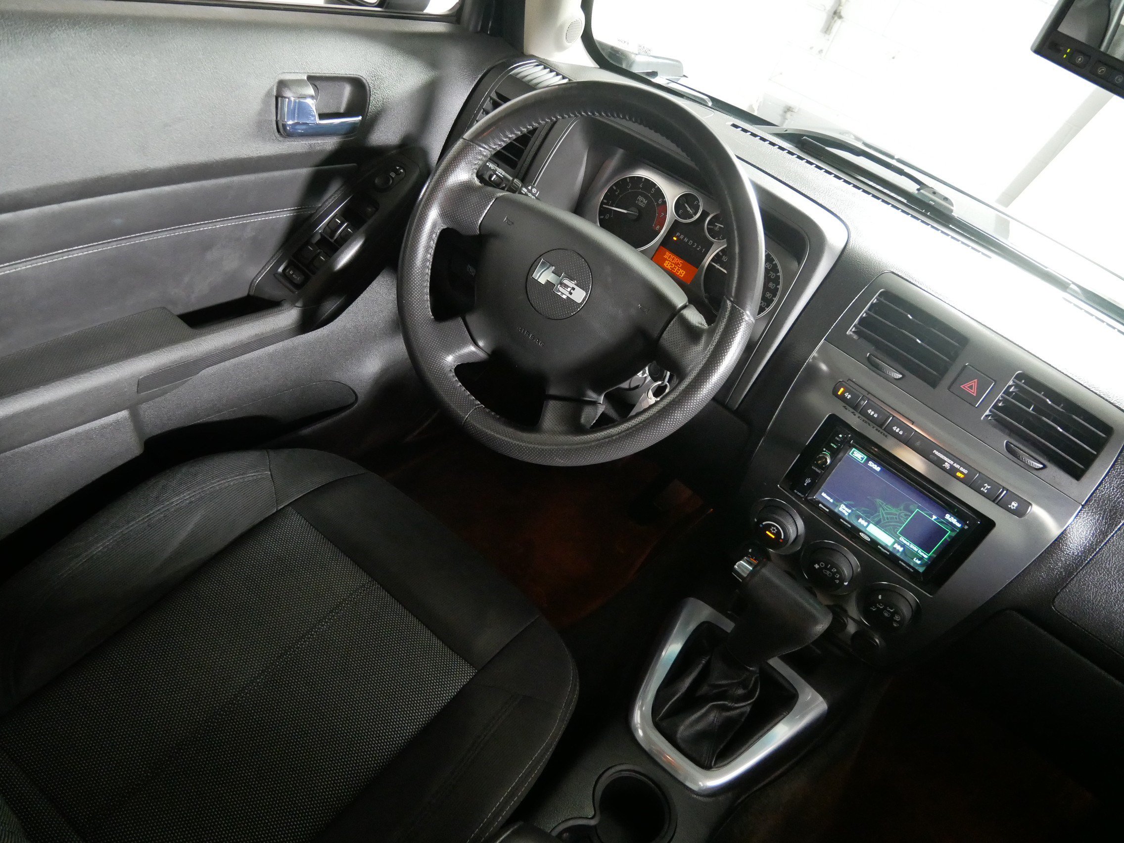 Used 2008 HUMMER H3 AWD/4WD image 9