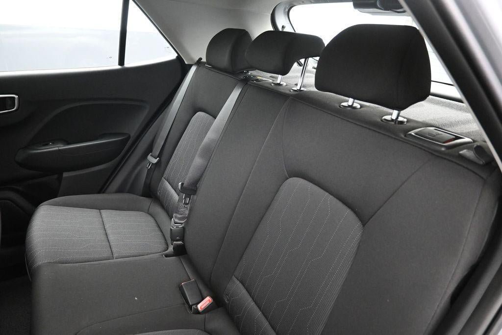 New 2026 Hyundai Venue SE FWD image 23