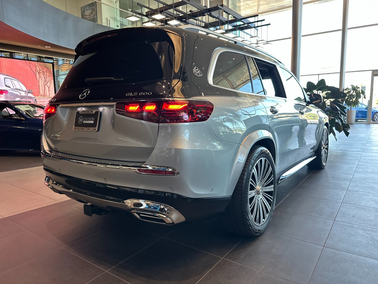 New 2026 Mercedes-Benz Maybach GLS 600 4MATIC image 3
