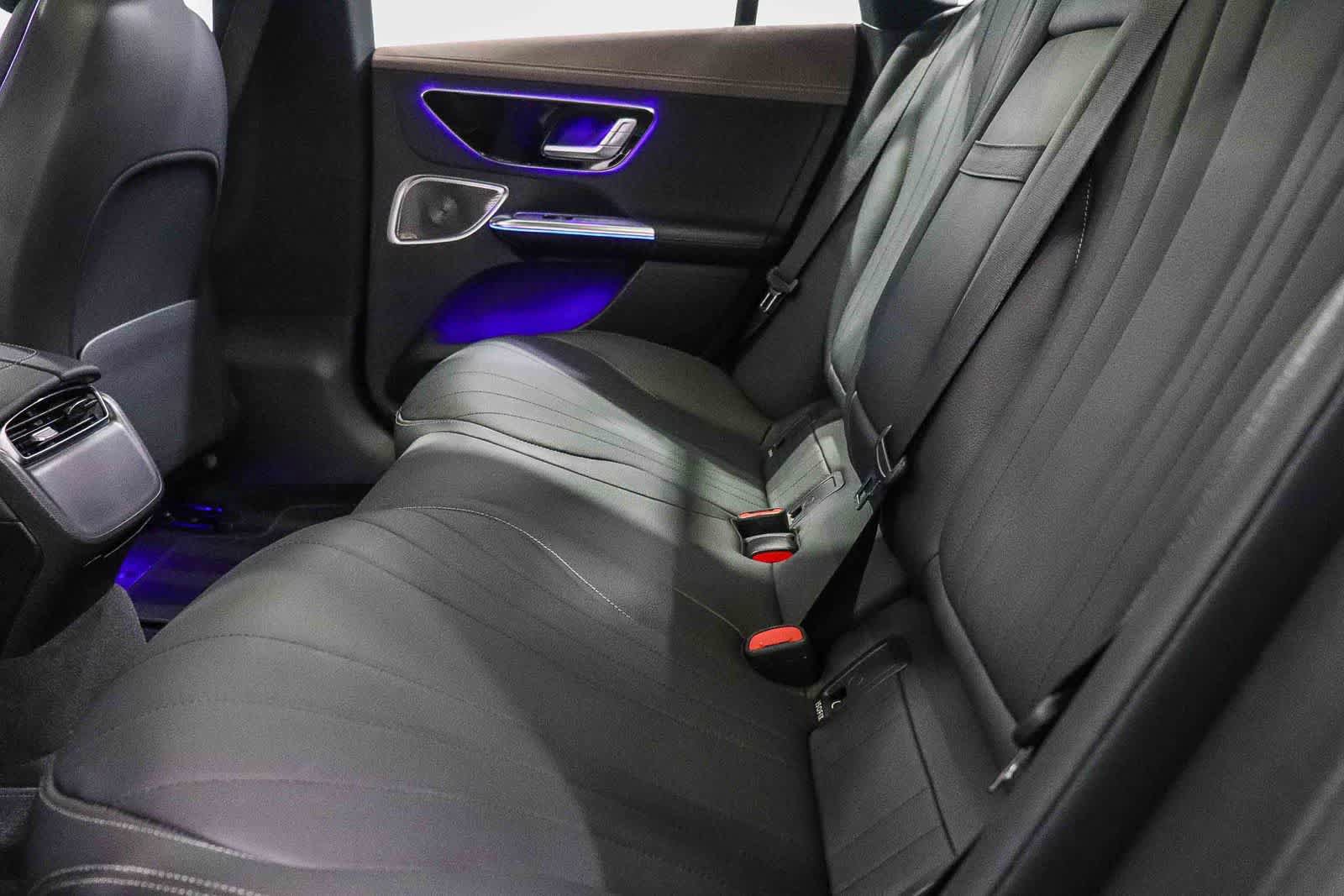 Used 2023 Mercedes-Benz EQE 500 4MATIC Sedan image 19
