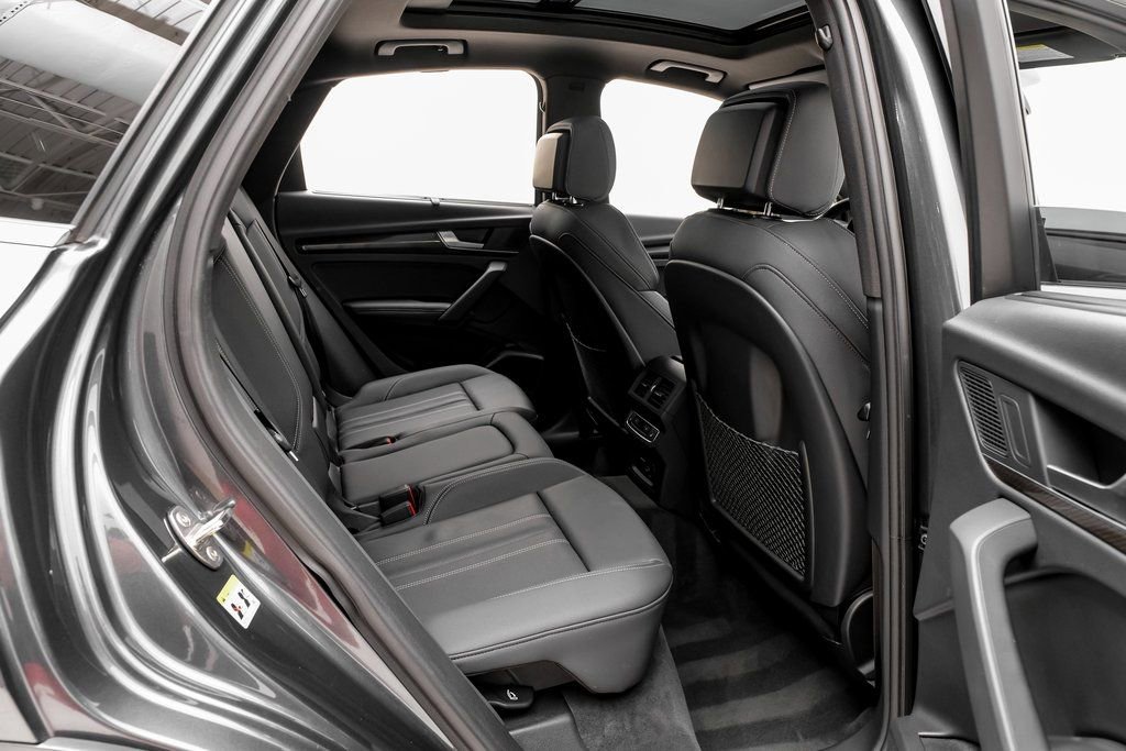Used 2022 Audi SQ5 Prestige image 33