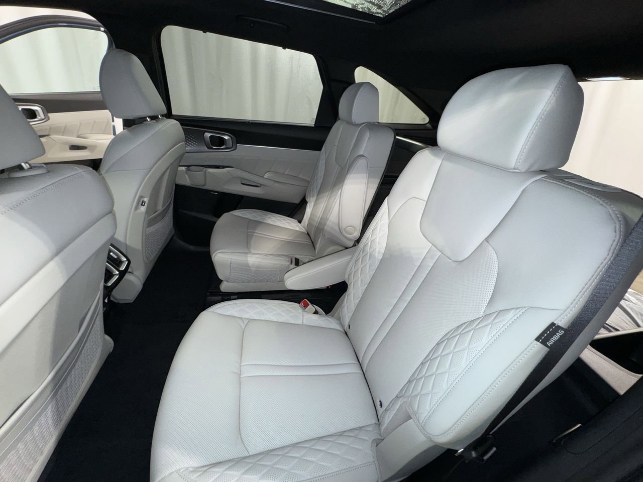 New 2026 Kia Sorento SX Prestige image 28