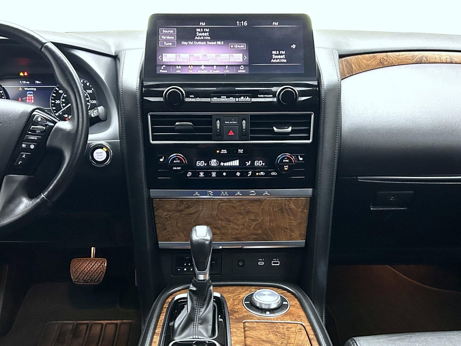 Used 2024 Nissan Armada SL AWD/4WD image 13