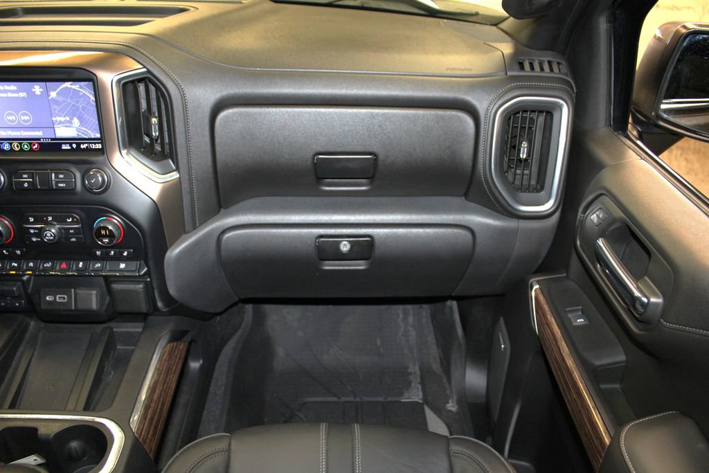 Used 2019 Chevrolet Silverado 1500 High Country w/ High Country Premium Package image 31