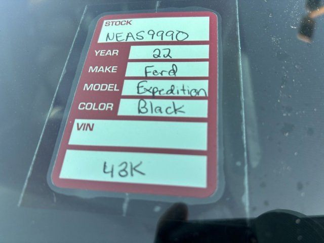 Used 2022 Ford Expedition Max Limited image 5