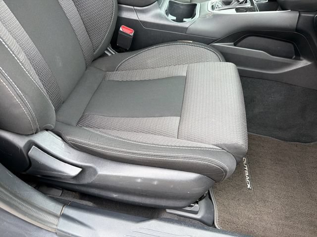 Used 2020 Subaru Outback Premium AWD/4WD image 27