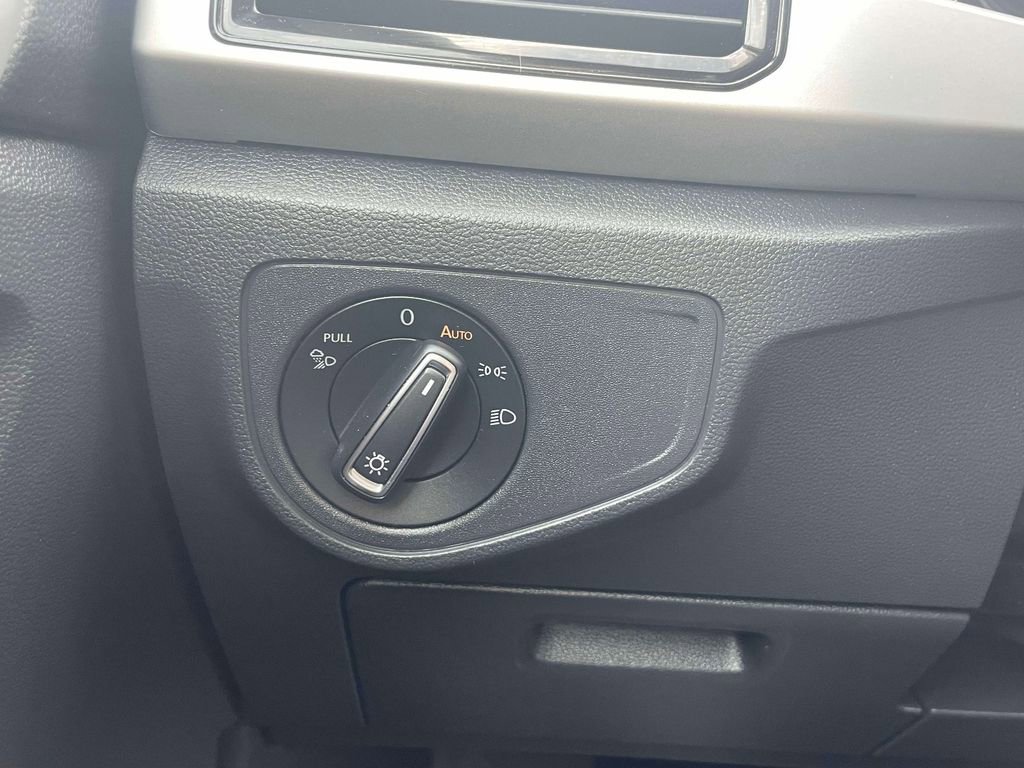 Used 2022 Volkswagen Atlas SEL image 22