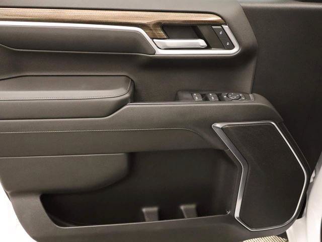 Used 2022 Chevrolet Silverado 1500 LT RWD image 19