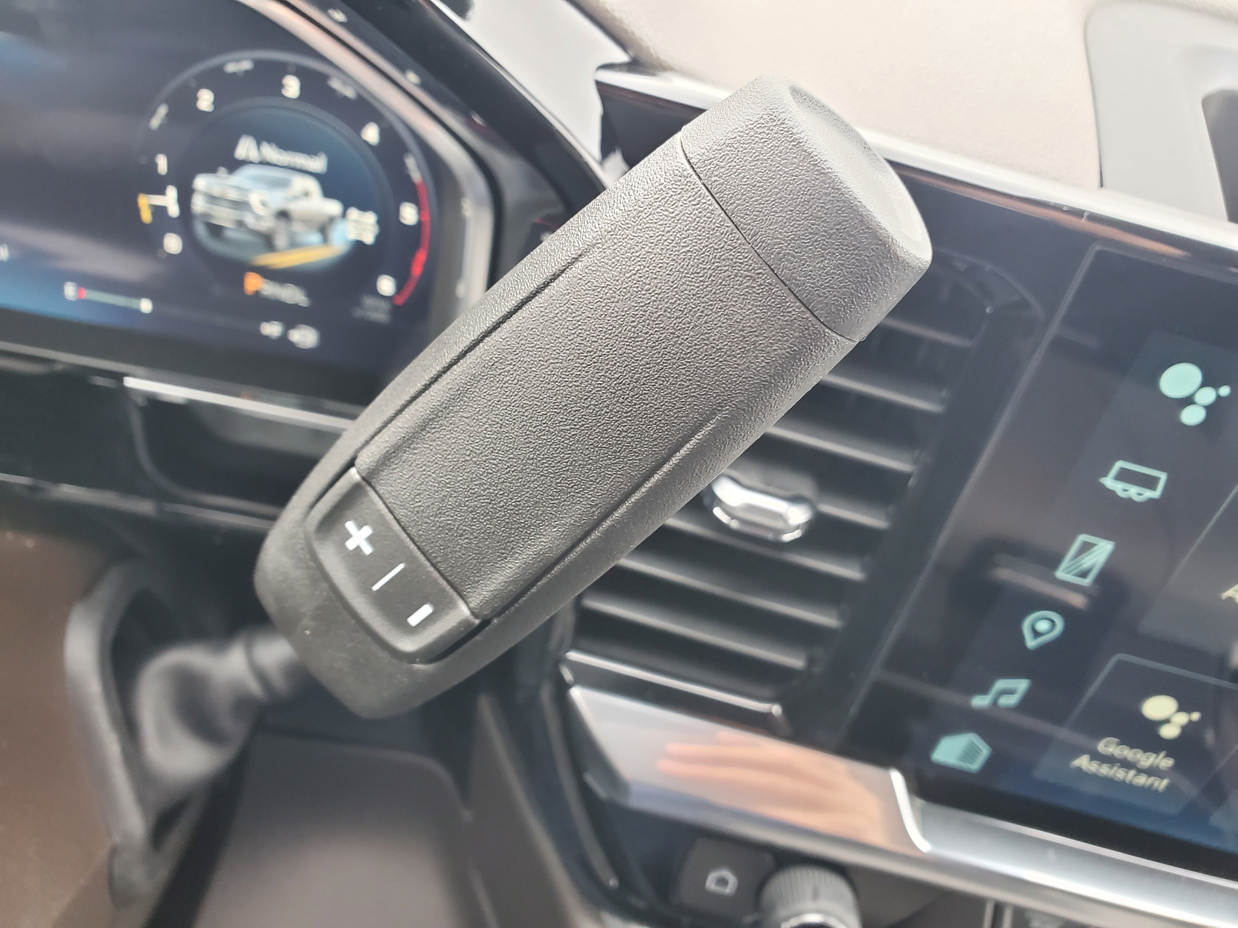 New 2026 Chevrolet Silverado 3500 LTZ w/ LTZ Premium Package image 17