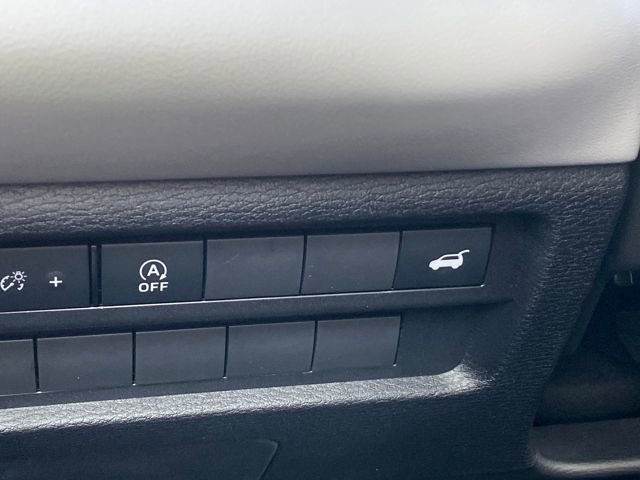 New 2026 Mitsubishi Outlander SE image 14