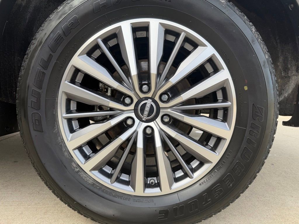 Used 2024 Nissan Armada SL w/ Captain's Chairs Package image 35