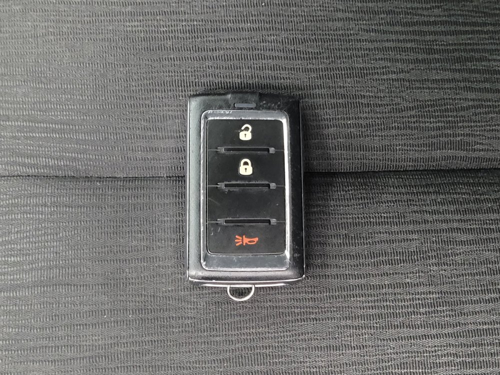 Used 2024 Jeep Grand Cherokee Laredo RWD image 32