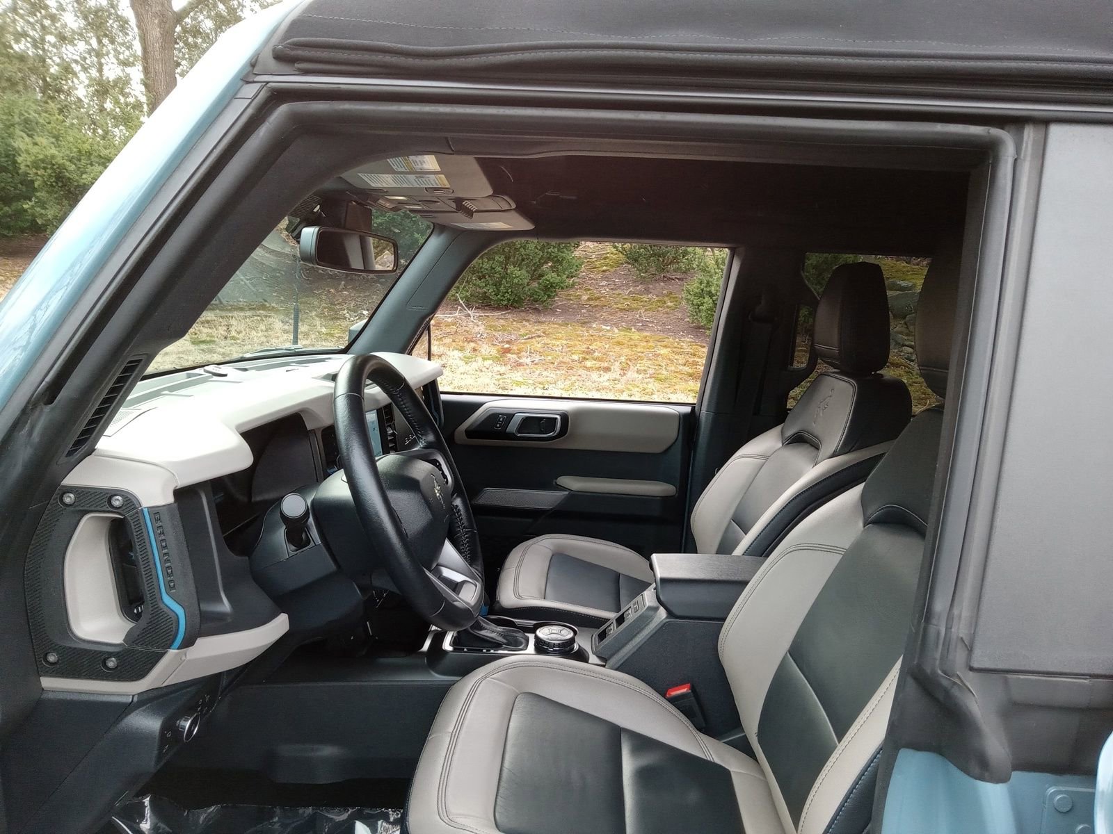 Used 2022 Ford Bronco Wildtrak image 9