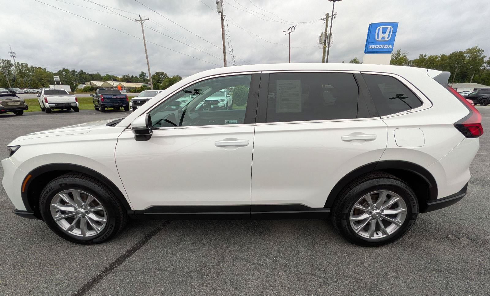 Certified 2024 Honda CR-V EX image 6