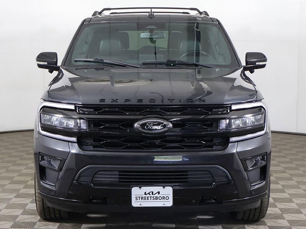 Used 2023 Ford Expedition Max Limited AWD/4WD image 17