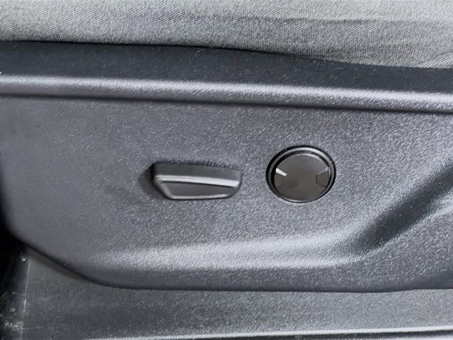 Used 2023 Ford F150 XLT image 11