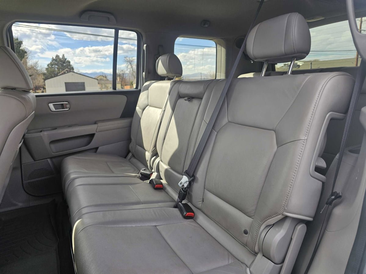 Used 2010 Honda Pilot EX-L image 25