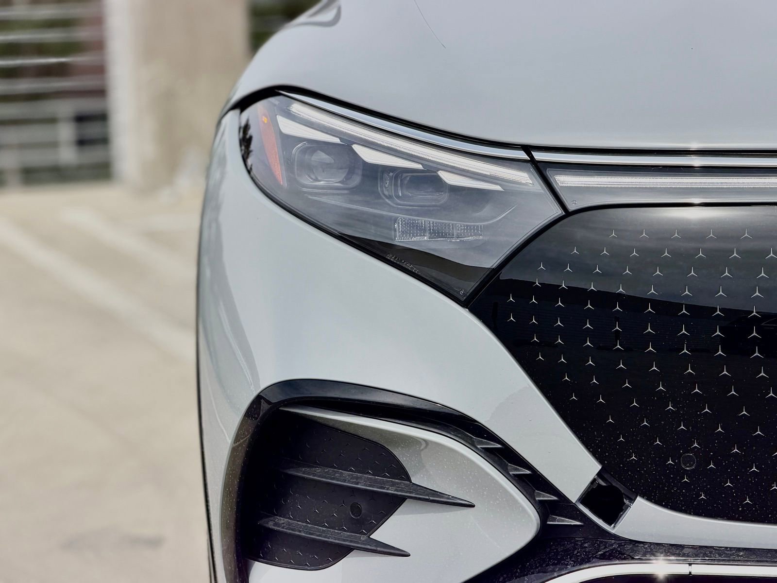 New 2026 Mercedes-Benz EQS 400 4MATIC SUV image 8