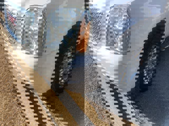 Used 2013 GMC Yukon XL Denali image 8