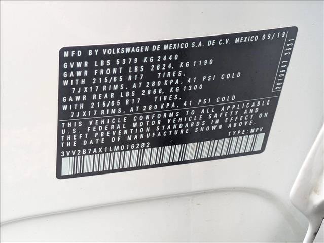 Used 2020 Volkswagen Tiguan SE w/ 3rd Row Seat Package AWD/4WD image 23