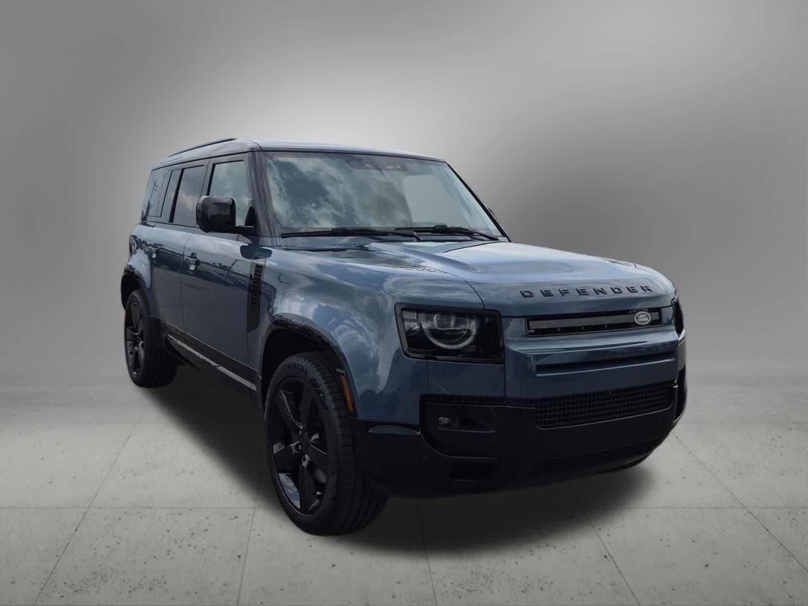 New 2026 Land Rover Defender 110 X-Dynamic SE AWD/4WD image 8