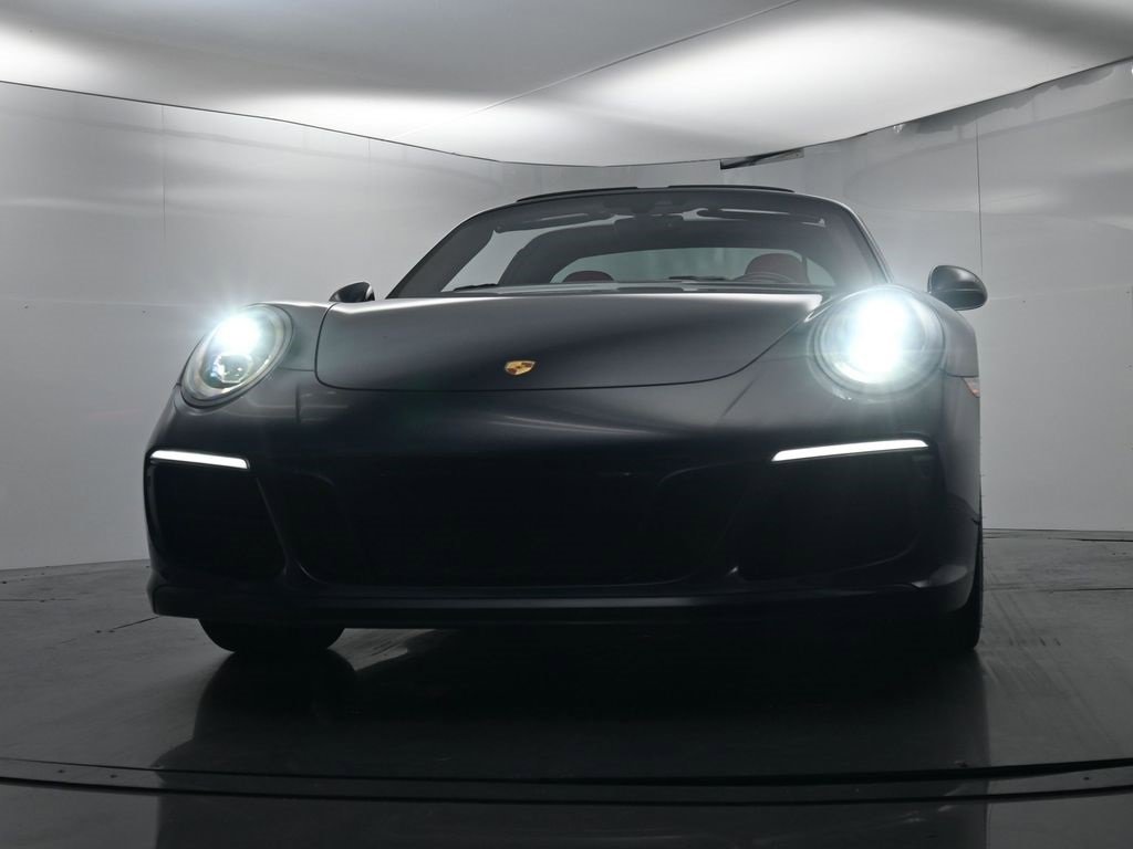 Used 2019 Porsche 911 Targa 4S image 64
