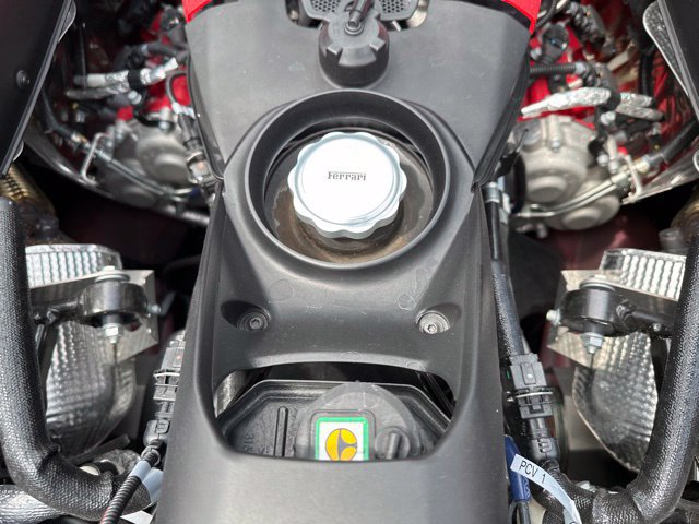 Used 2021 Ferrari F8 Tributo RWD image 40