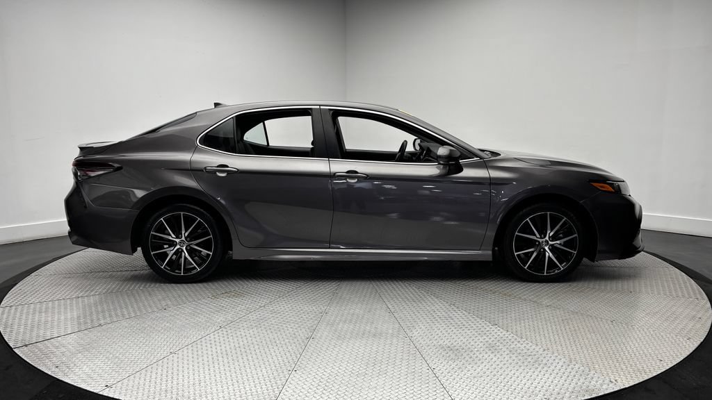 Used 2024 Toyota Camry SE FWD image 38