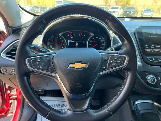 Used 2018 Chevrolet Malibu LT FWD image 24