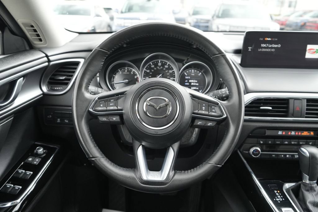 Used 2023 MAZDA CX-9 Touring image 19