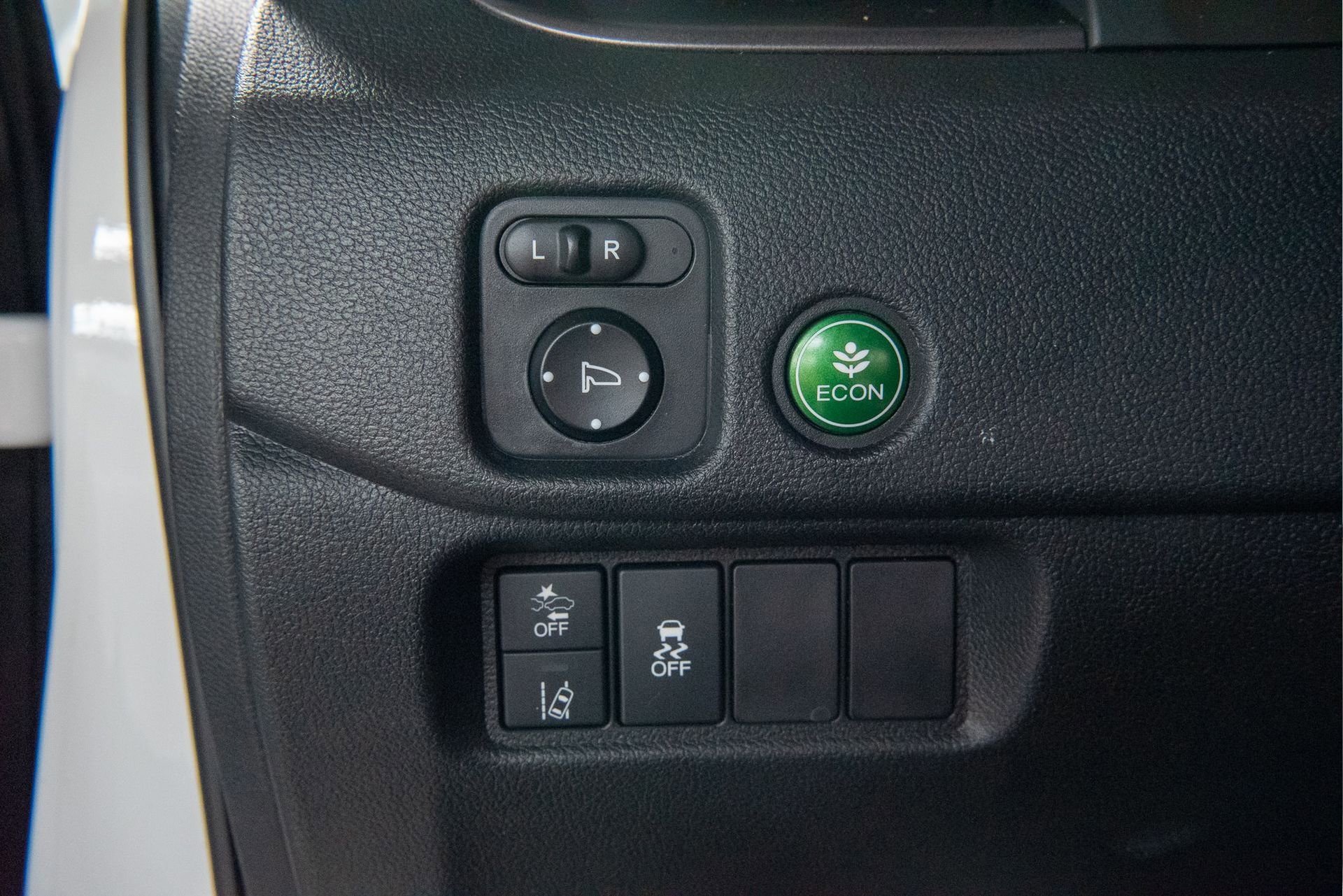 Used 2021 Honda Passport Sport image 25