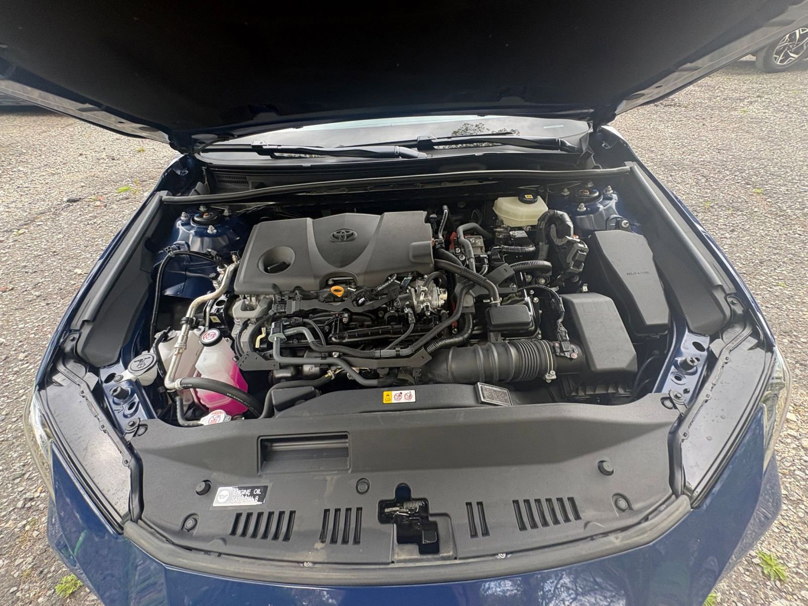 Used 2025 Toyota Camry SE FWD image 30