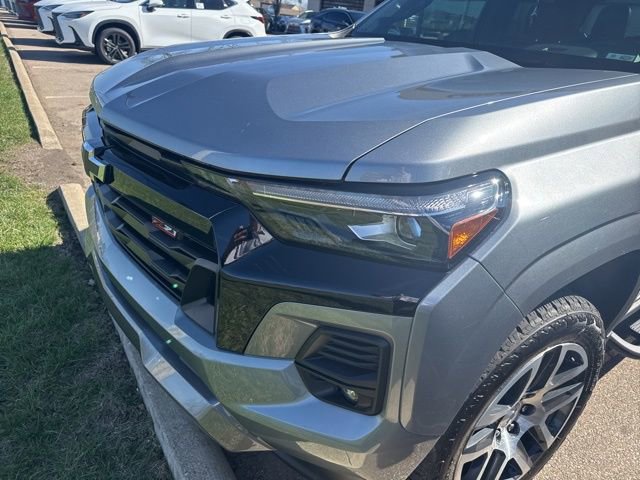 Used 2024 Chevrolet Colorado Z71 w/ Z71 Convenience Package 2 image 10