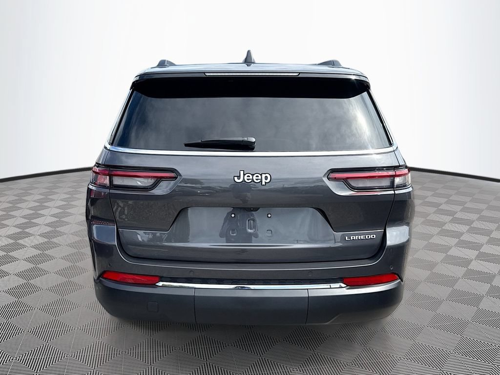 Used 2025 Jeep Grand Cherokee L Laredo RWD image 7