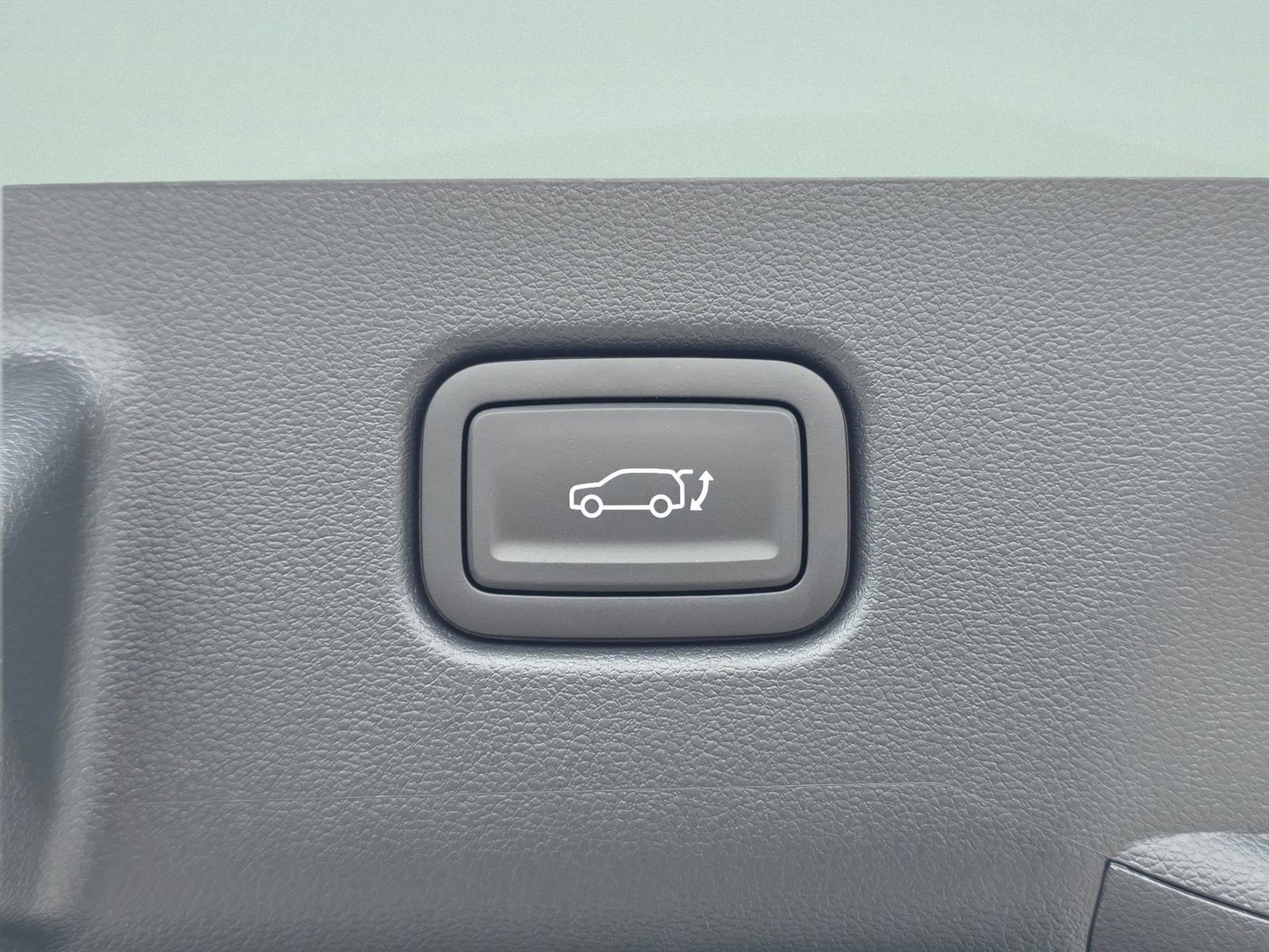 New 2026 Hyundai Kona Limited image 9